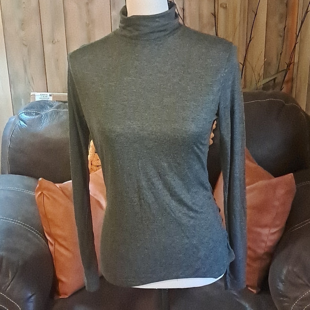 Neiman Marcus Women Turtleneck Long Sleeve Top Size S Lagenlook Casual
